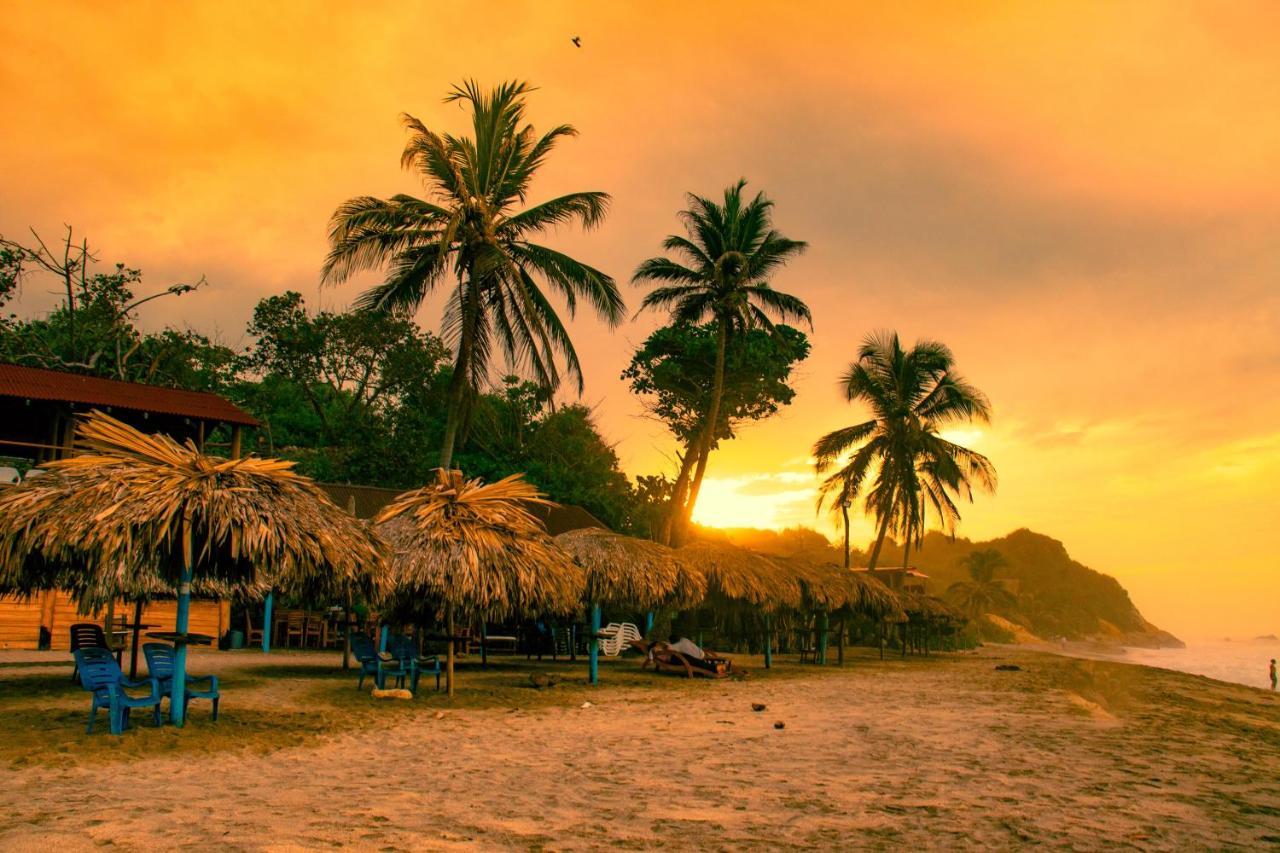 Tayrona Juancho'S House Hostel & Coworking Лос Наранхос Екстериор снимка